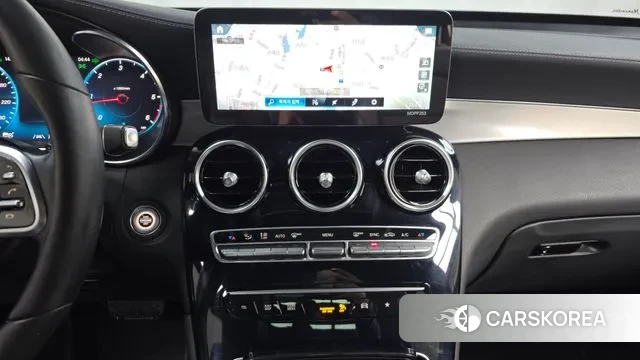 Mercedes-Benz GLC-Class X253 2021 Белый из Кореи, фото 5