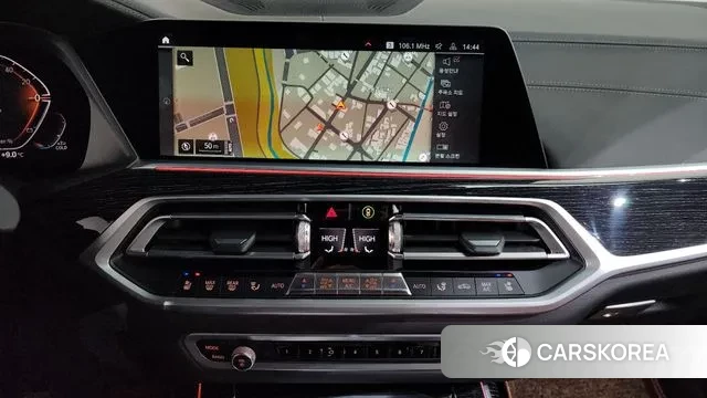 BMW X7 (G07) 2021 Белый из Кореи, фото 5