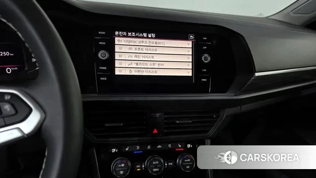 Volkswagen 7th Generation of Jetta 2022 Белый из Кореи, фото 5