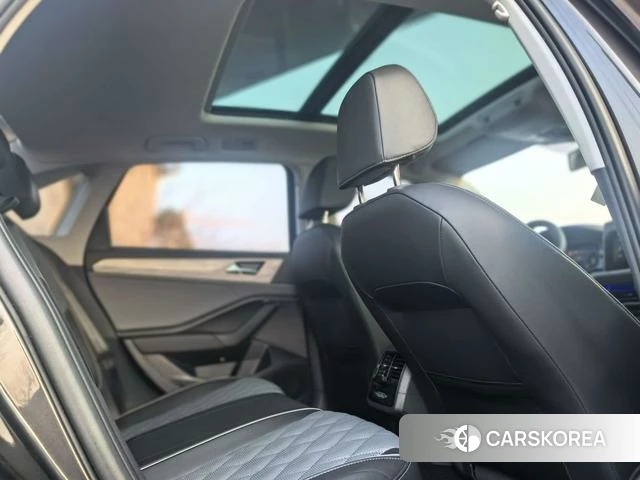 Volkswagen Sagitar 2023 Темно-серый из Китая, фото 5
