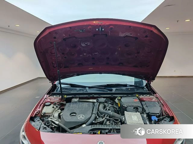 Mercedes-Benz Class A 2023 Красный из Китая, фото 5