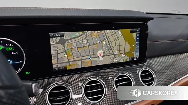 Mercedes-Benz E-Class W213 2019 Белый из Кореи, фото 5