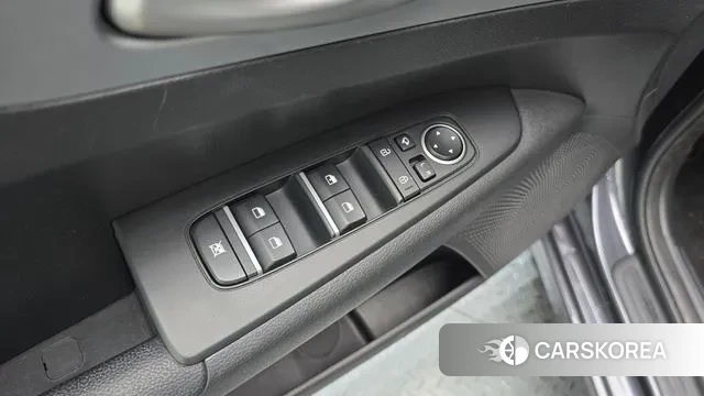 Kia The New K3 2nd generation 2021 Серый из Кореи, фото 5