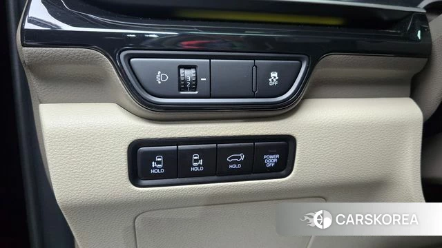 Kia The New Carnival 4th Generation 2024 Черный из Кореи, фото 5