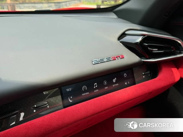 Ferrari 296 GTB 2022 Красный из Кореи, фото 5
