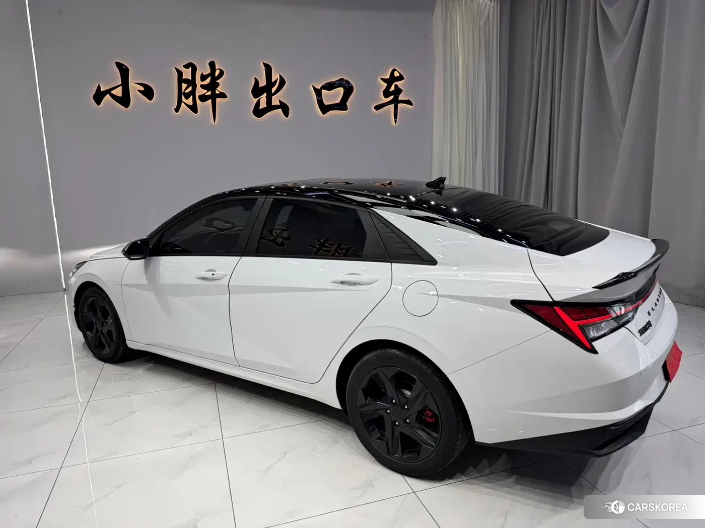 Hyundai Elantra 2023 Белый из Китая, фото 5