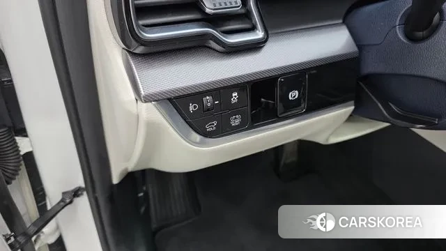 Kia Sportage 5th Generation Hybrid 2021 Белый из Кореи, фото 5