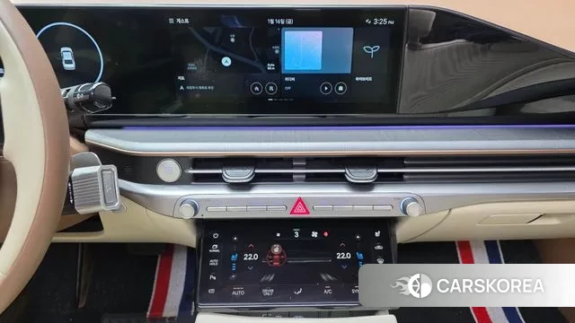 Hyundai Grandeur Hybrid (GN7) 2022 Белый из Кореи, фото 5