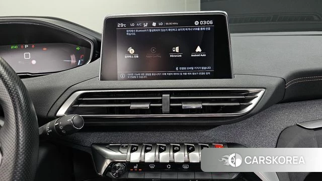Peugeot 3008 second generation 2019 Белый из Кореи, фото 5