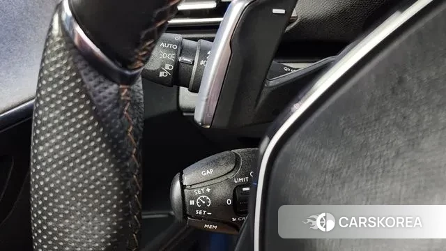 Peugeot 5008 second generation 2018 Серый из Кореи, фото 5