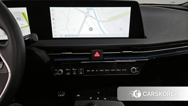 Kia EV6 2022 Серебристо-серый из Кореи, фото 5