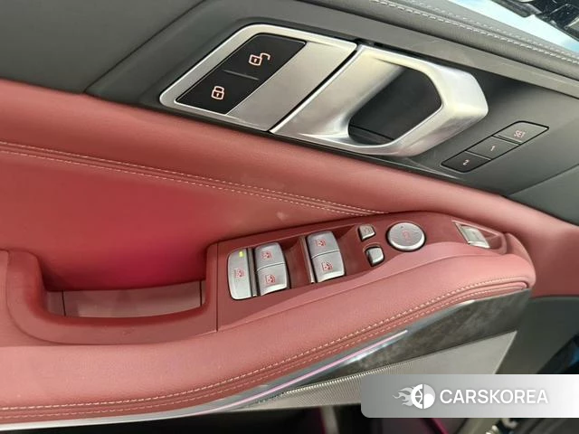 BMW X5 2025 Черный из Китая, фото 5