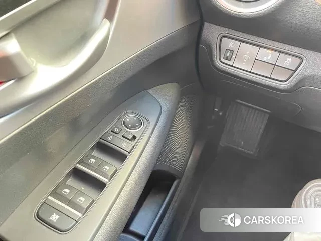 Kia The New K3 2nd generation 2022 Белый из Кореи, фото 5