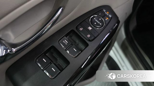 Kia The New Carnival 2018 Белый из Кореи, фото 5