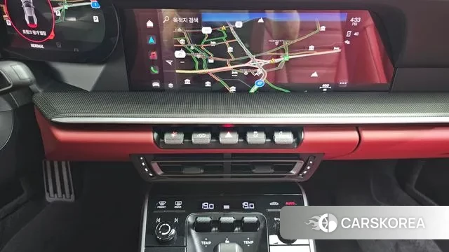 Porsche 911(992) 2023 Серебряный из Кореи, фото 5