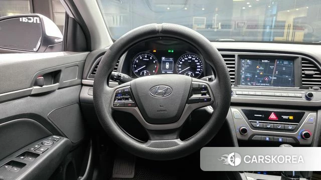 Hyundai Avante AD 2018 Белый из Кореи, фото 5