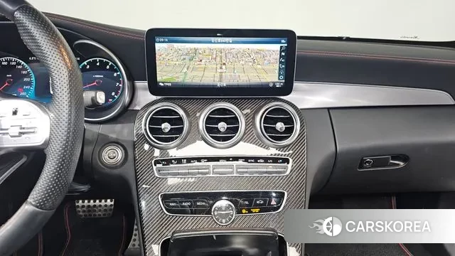 Mercedes-Benz C-Class W205 2019 Белый из Кореи, фото 5