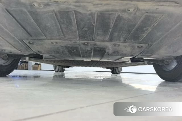 Xiaopeng Motors Xiaopeng P7+ 2025 Темно-серый из Китая, фото 5