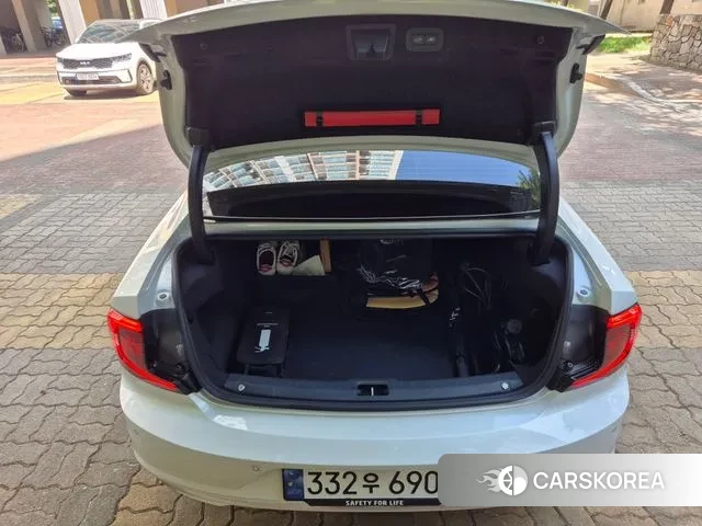 Volvo S90 2023 Белый из Кореи, фото 5