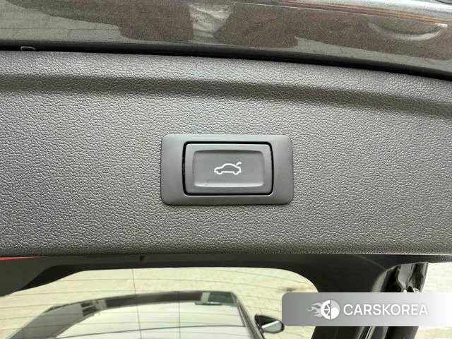 Audi A3 2023 Темно-серый из Китая, фото 5