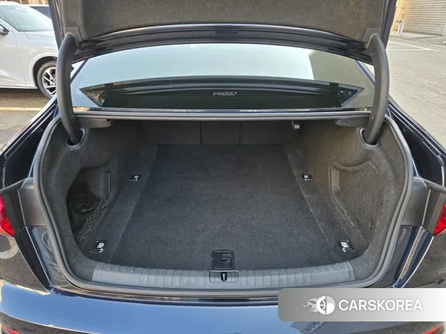 Audi A6 (C8) id 3338694 из Кореи 5