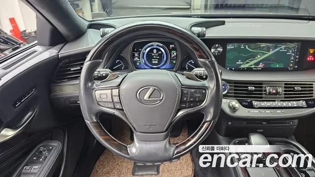 Lexus LS500h 5th generation 2018 Серебристо-серый из Кореи, фото 5