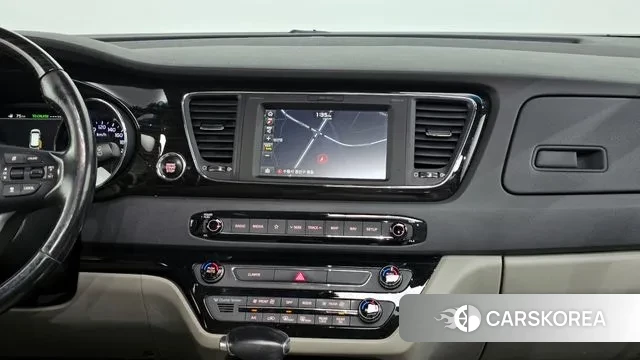 Kia The New Carnival 2018 Серый из Кореи, фото 5
