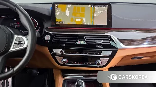 BMW 5 Series (G30) 2022 Черный из Кореи, фото 5