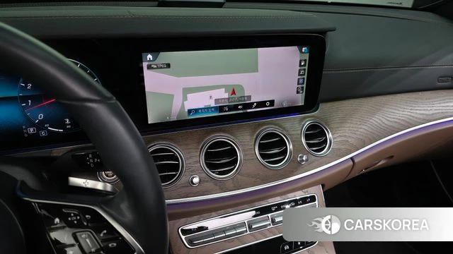 Mercedes-Benz E-Class W213 2021 Серый из Кореи, фото 5