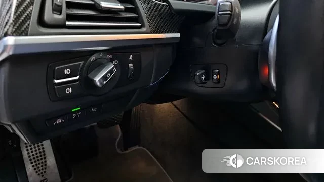 BMW 6 Series (F12) 2018 Белый из Кореи, фото 5