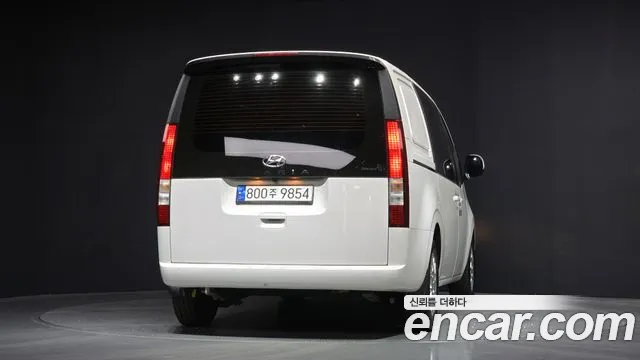 Hyundai Staria 2022 Белый из Кореи, фото 5