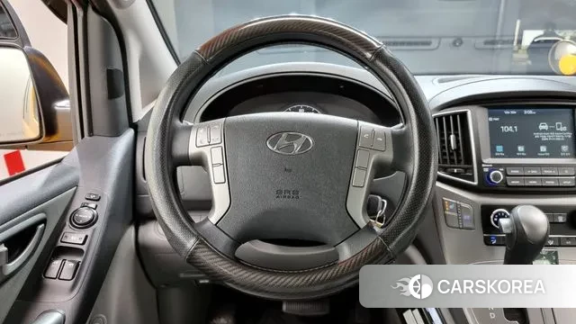 Hyundai The New Grand Starex 2021 Желтый из Кореи, фото 5