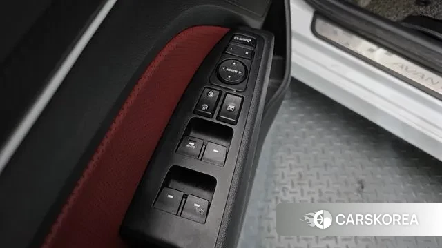 Hyundai Avante AD 2018 Белый из Кореи, фото 5