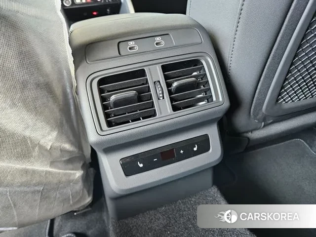 Audi Q5 (80A) 2025 Белый из Кореи, фото 5