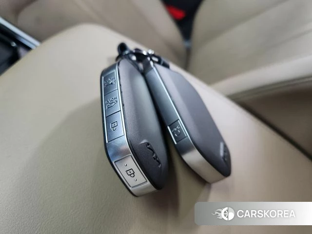 Kia The New Sorento 4th Generation 2025 Белый из Кореи, фото 5