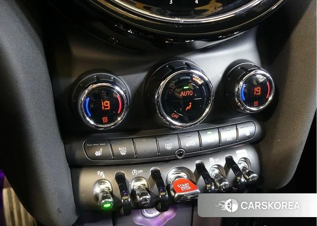 Mini Cooper S 2022 Серебряный из Кореи, фото 5