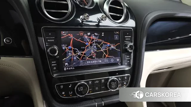 Bentley Bentayga 2019 Черный из Кореи, фото 5