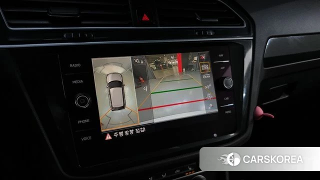Volkswagen Tiguan second Generation 2020 Белый из Кореи, фото 5