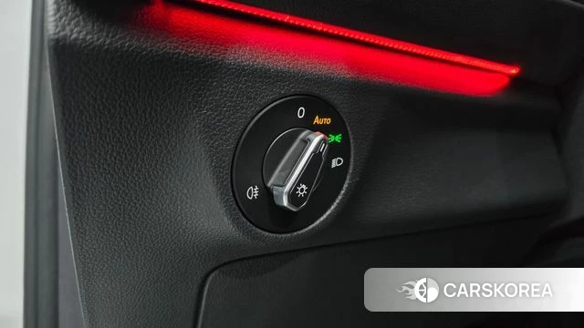Volkswagen 7th Generation of Jetta 2024 Белый из Кореи, фото 5
