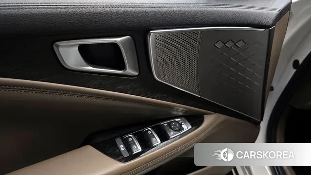 Kia K8 Hybrid 2023 Белый из Кореи, фото 5