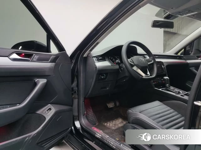 Volkswagen Magotan id 4313527 из Китая 5