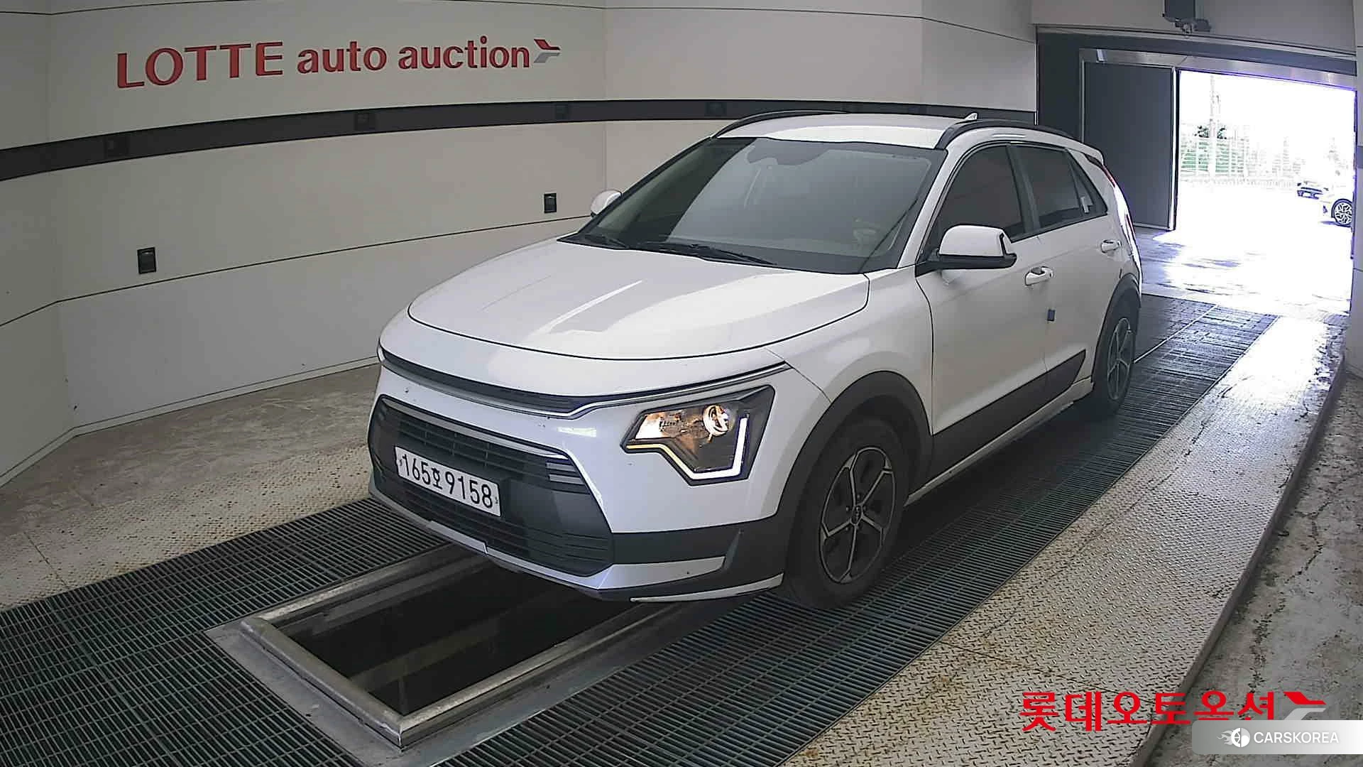 Kia Niro Hybrid 2022 Snow White Pearl (optional) из Кореи, фото 5