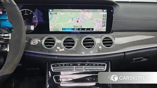 Mercedes-Benz E-Class W213 2021 Белый из Кореи, фото 5