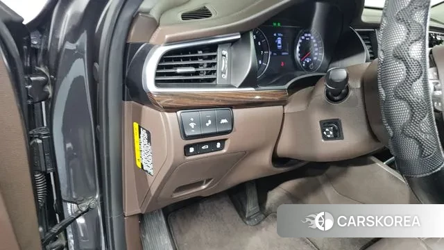 Kia Come New K7 2019 Серый из Кореи, фото 5