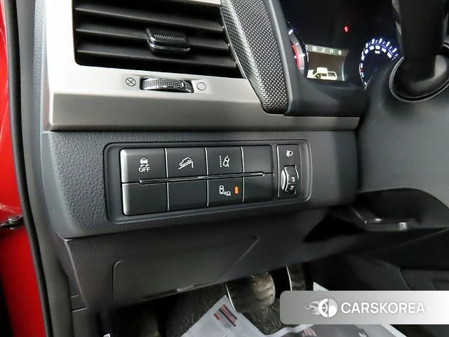 Ssangyong Rexton Sports Cannes 2019 Красный из Кореи, фото 5