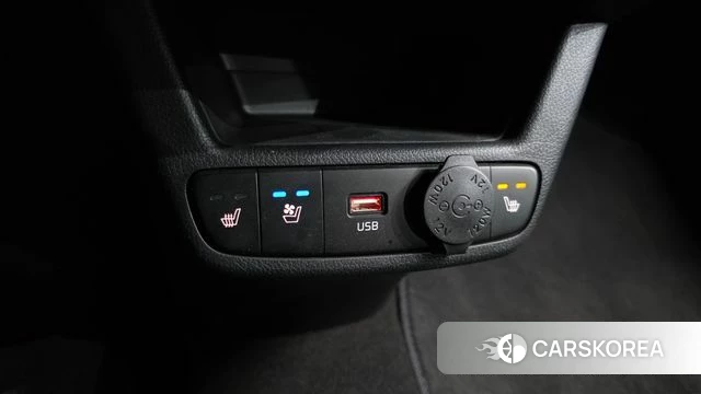 Kia The New Kia Ray EV 2024 Жемчужный цвет из Кореи, фото 5