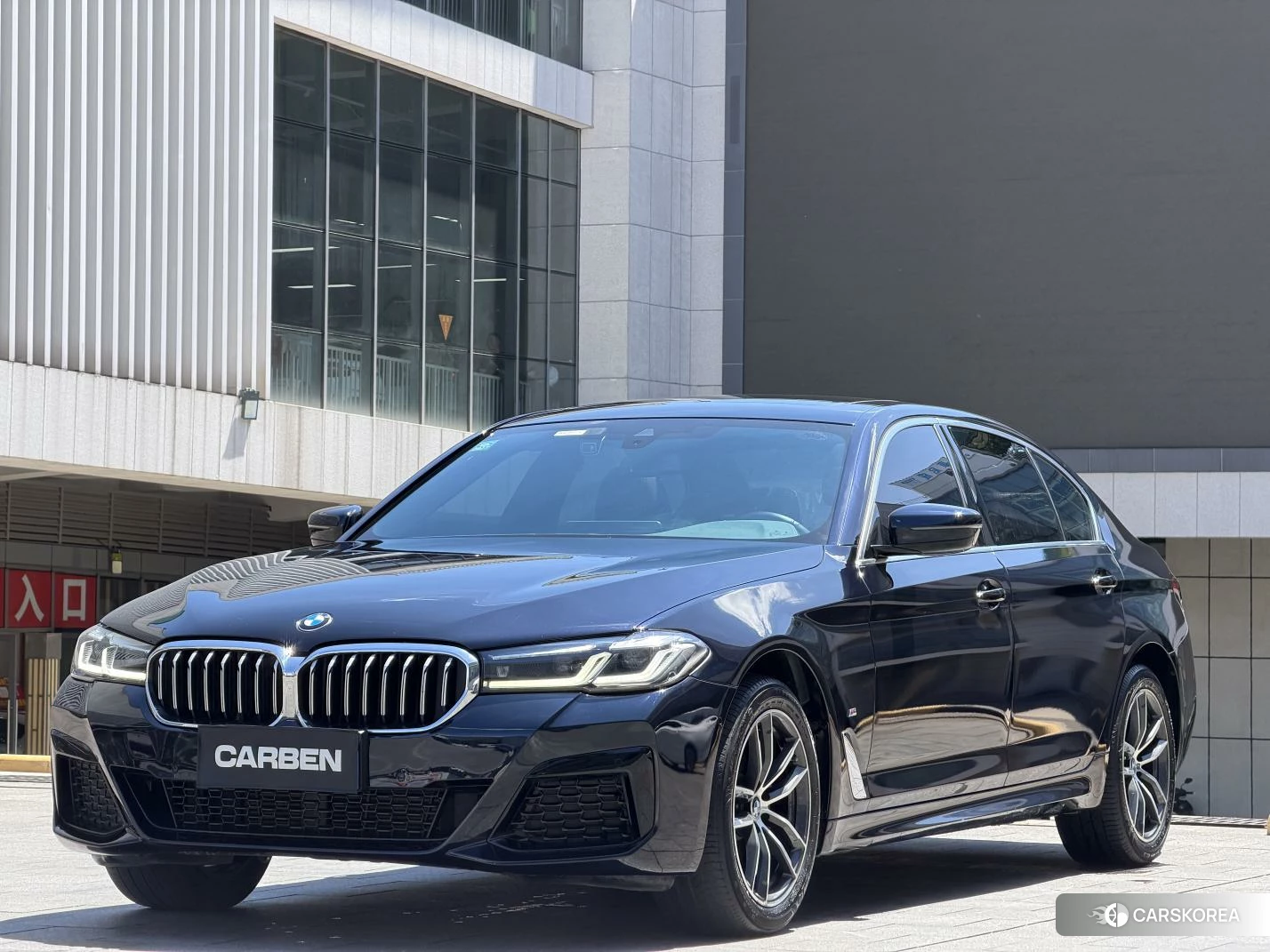 BMW 5 series 2022 Черный из Китая, фото 5