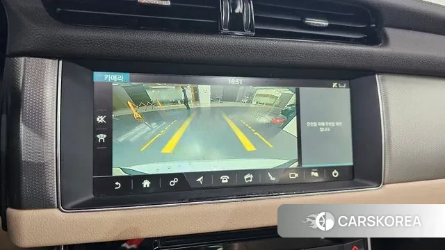 Jaguar XF (X260) 2018 Белый из Кореи, фото 5