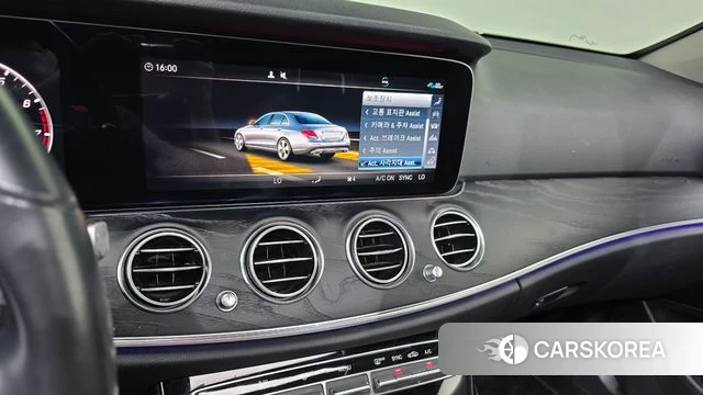 Mercedes-Benz E-Class W213 2020 Белый из Кореи, фото 4
