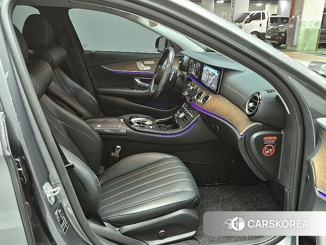 Mercedes-Benz E-Class W213 2018 Серый из Кореи, фото 5